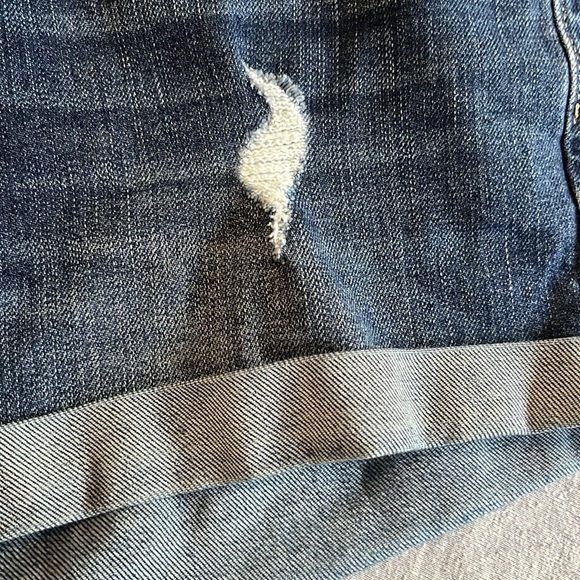EUC Hollister Jean shorts - Picture 3 of 4